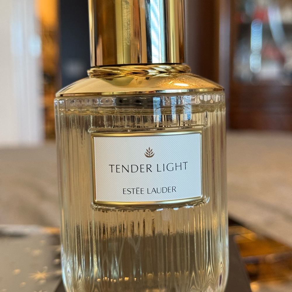 Estée Lauder Tender Light